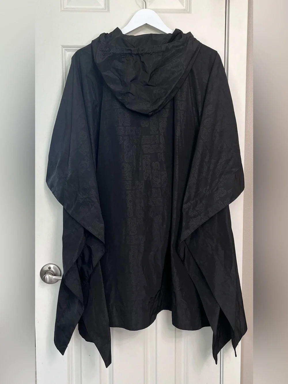 MICHAEL Michael Kors Hooded Zip Poncho NWOT